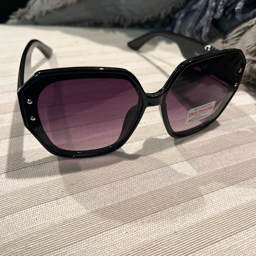 Sunglasses True Religion Womens TR56235X Gray/Pink Oversized